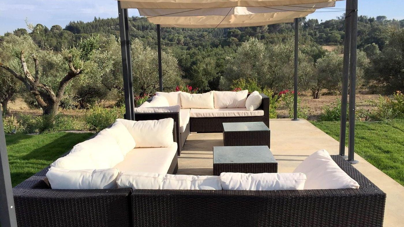 Casa-Do-Alfaro-Terrace-27