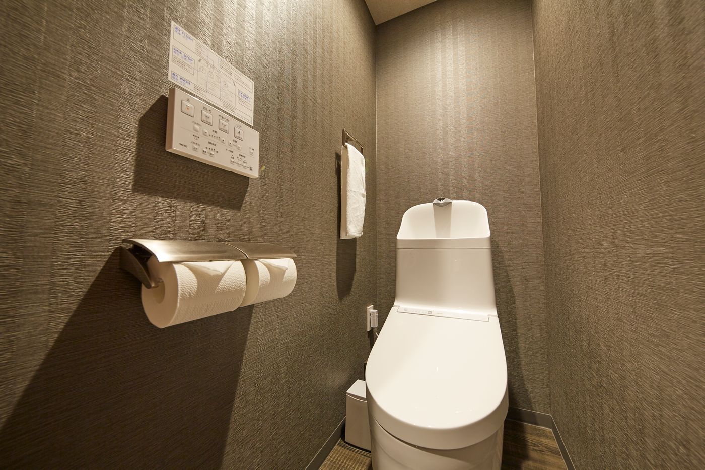 MONday Apart Premium Akihabara Asakusabashi Sta.-Japan-Tokyo-Room-4