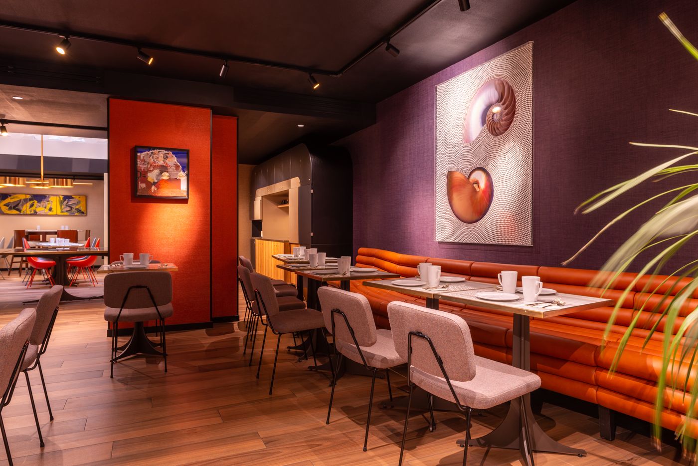 Hotel-Golden-Tulip-Opera-De-Noailles-Restaurant-11