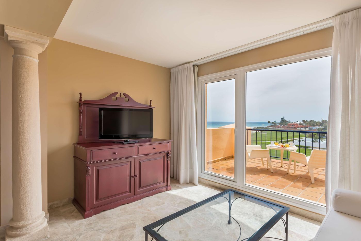 Hotel-Guadalmina-Spa---Golf-Resort-Room-19