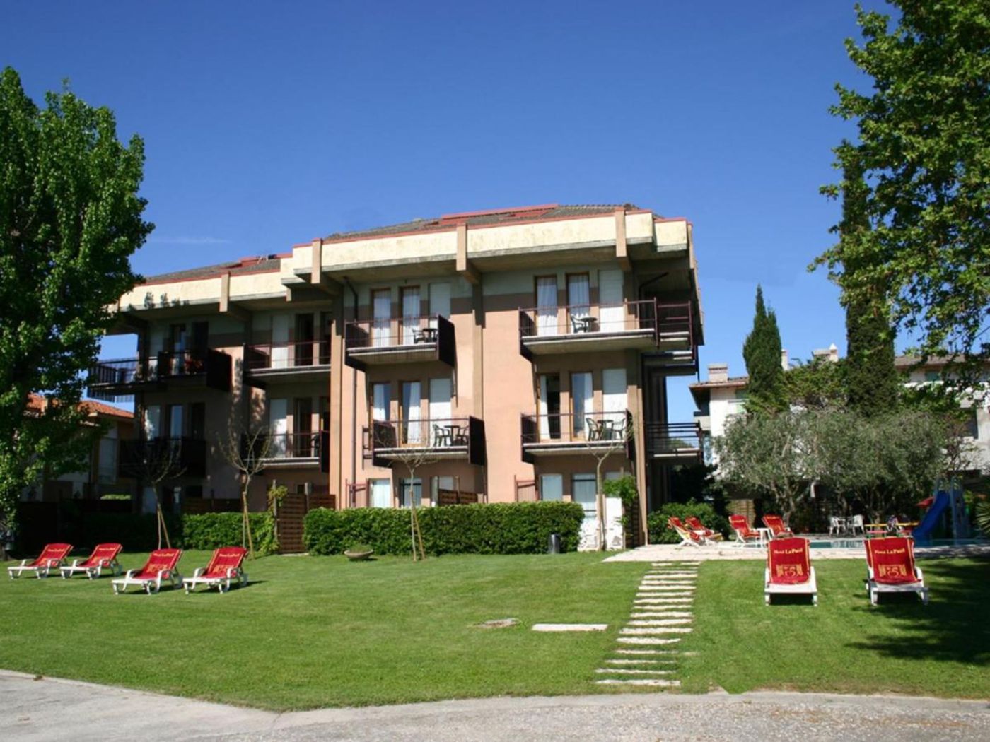 Smeraldo-Italy-Sirmione BS-General view-7