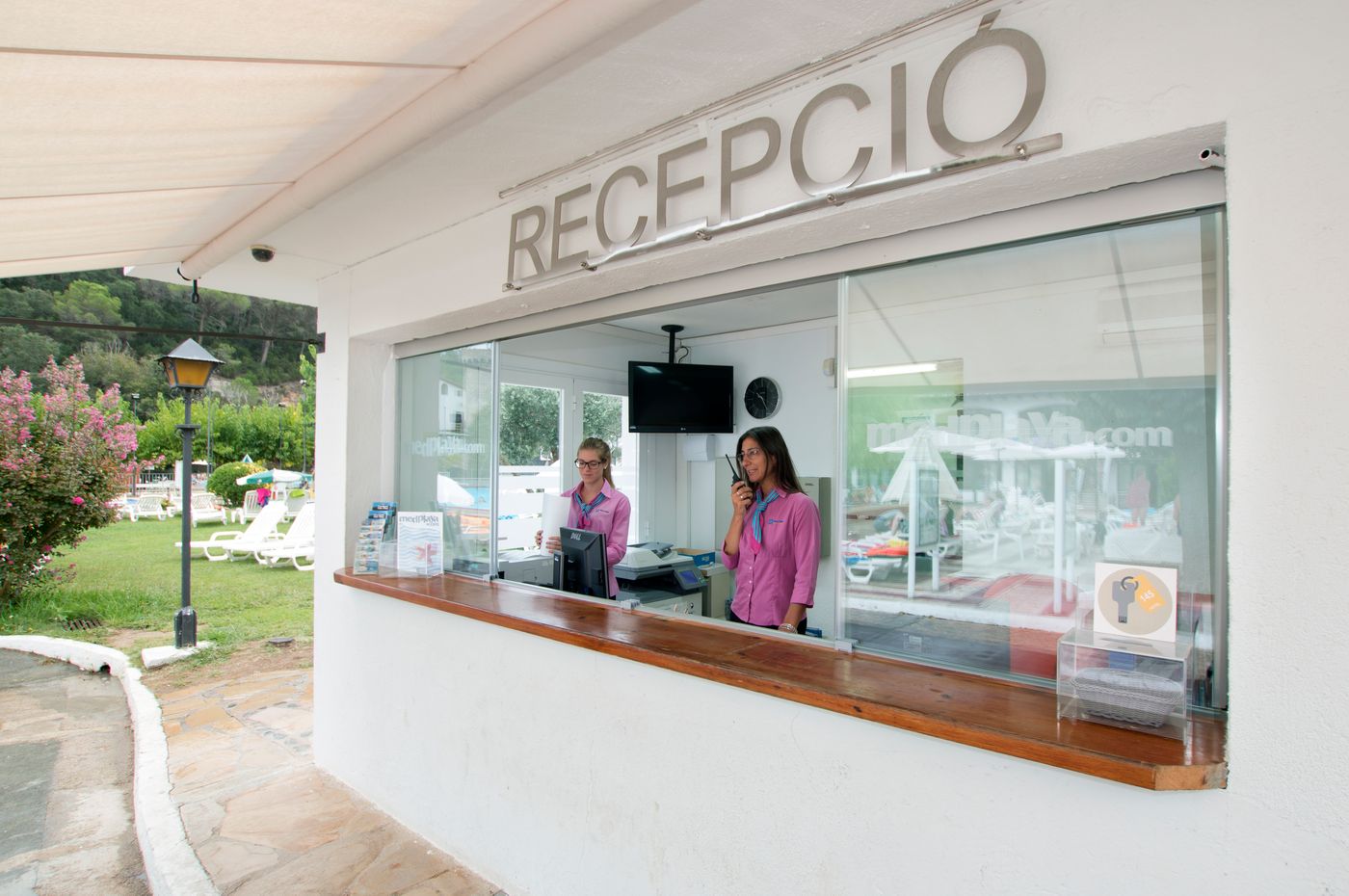 Medplaya-Sant-Eloi-Aparthotel-Lobby-24