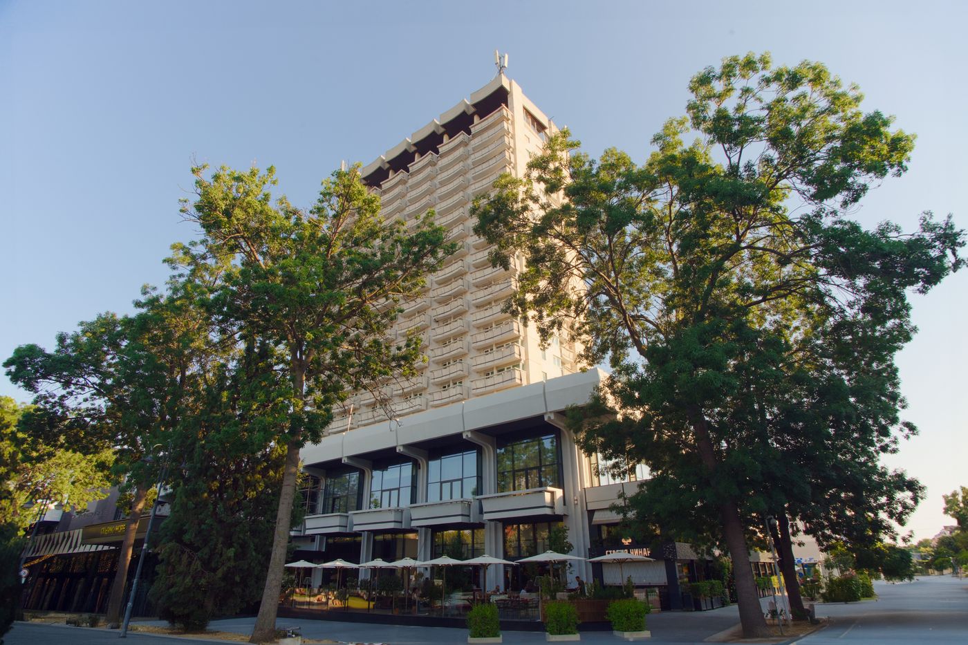 Hotel-Cherno-More-General-view-2