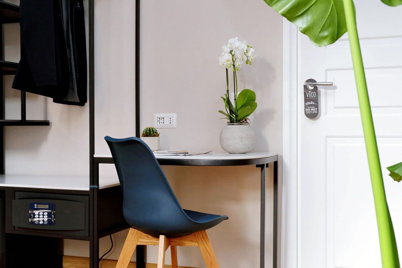 Vico-Rooms-And-Terrace-Room-39