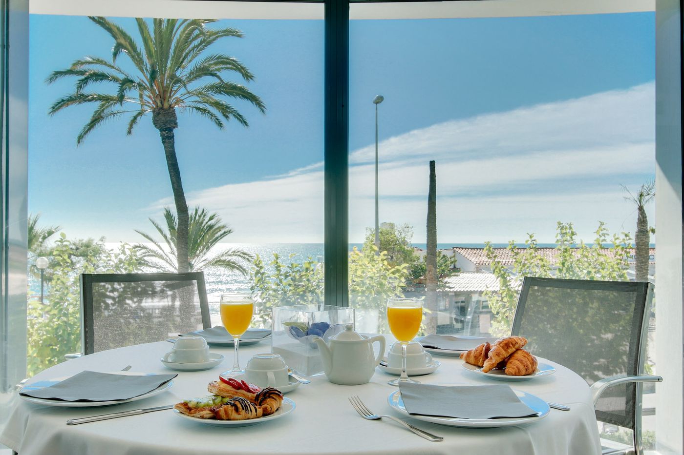 Calipolis-Hotel-Restaurant-87