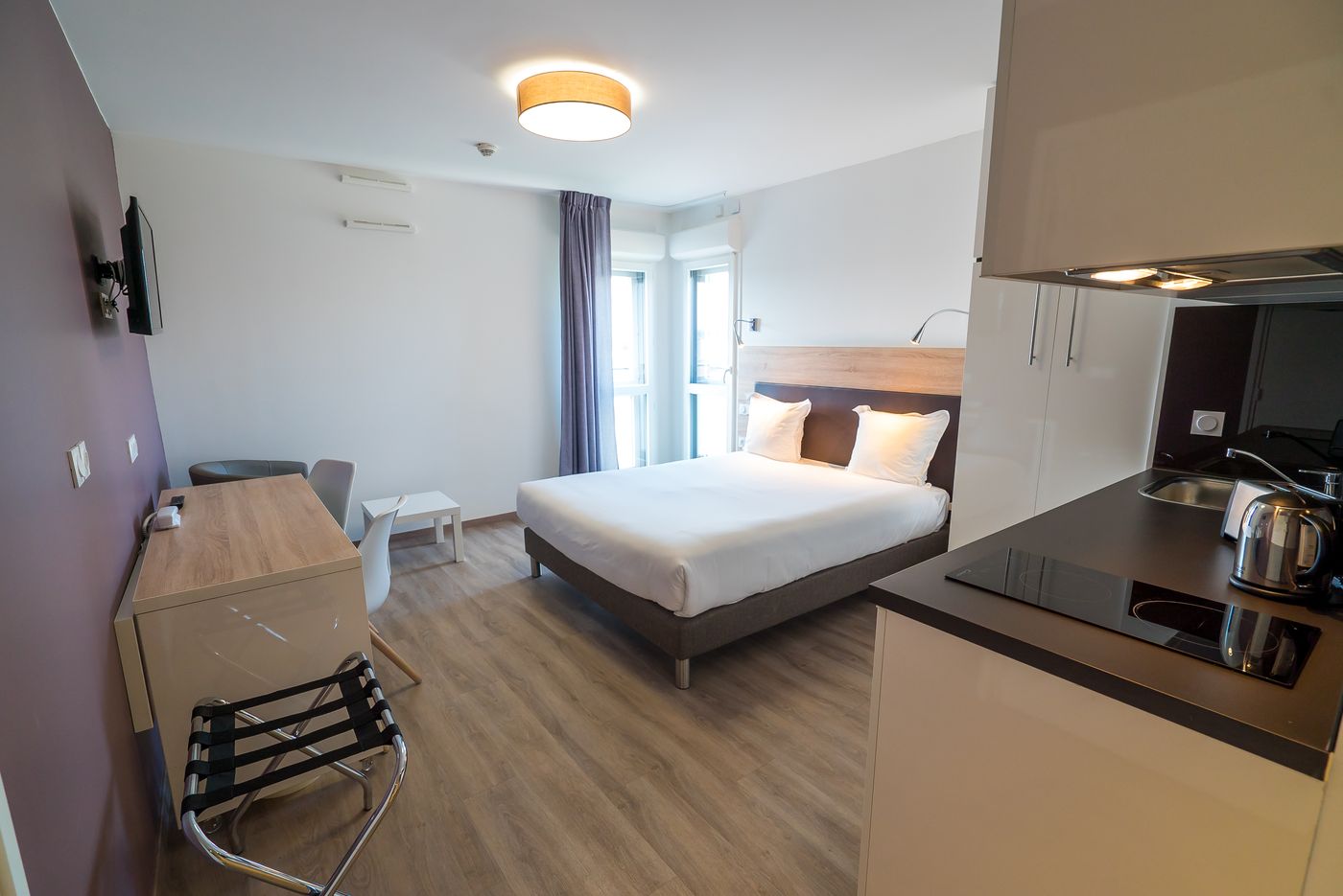 All-Suites-Choisy-Le-Roi-Room-16