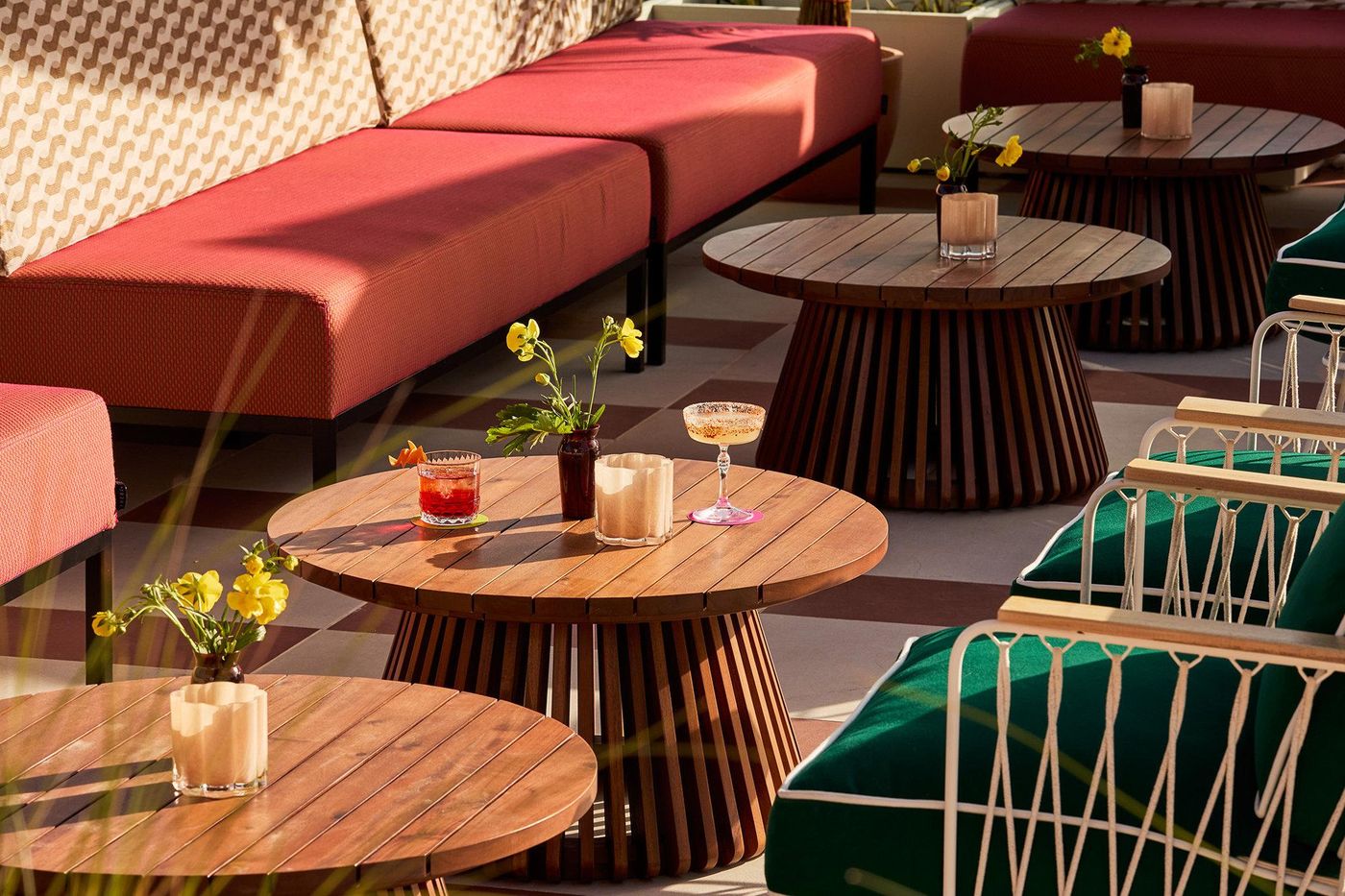 Los-Monteros-Restaurant-22