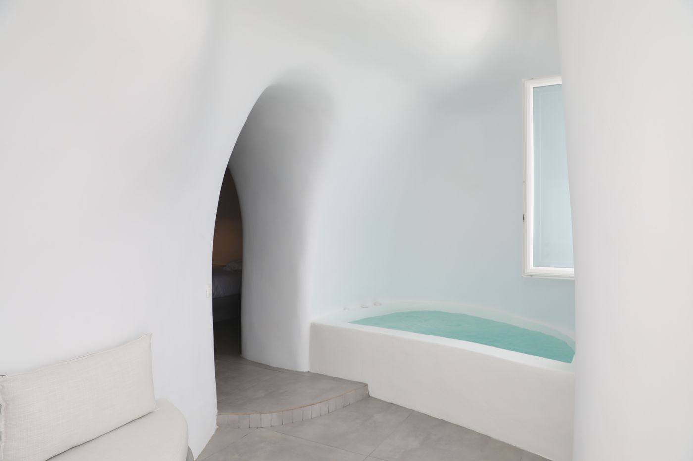 Panorama-Santorini-Boutique-Hotel-Room-40