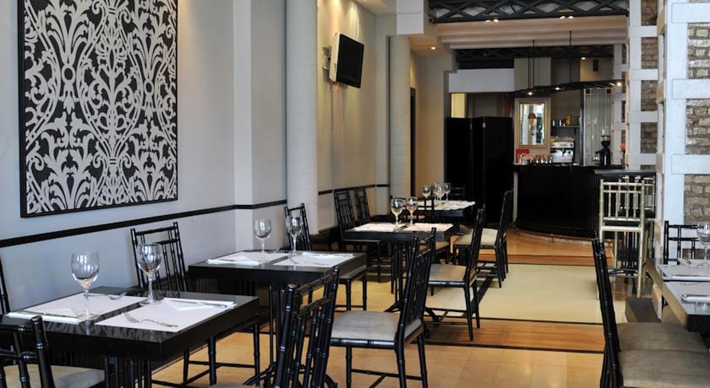 Atarazanas Malaga Boutique Hotel