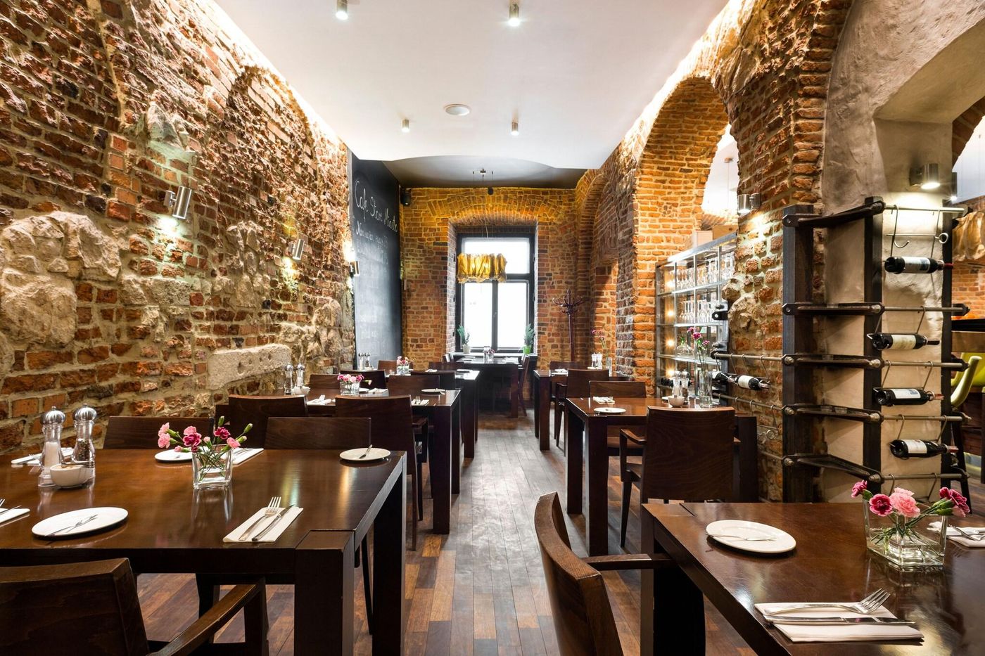 Aparthotel-Stare-Miasto-Restaurant-37