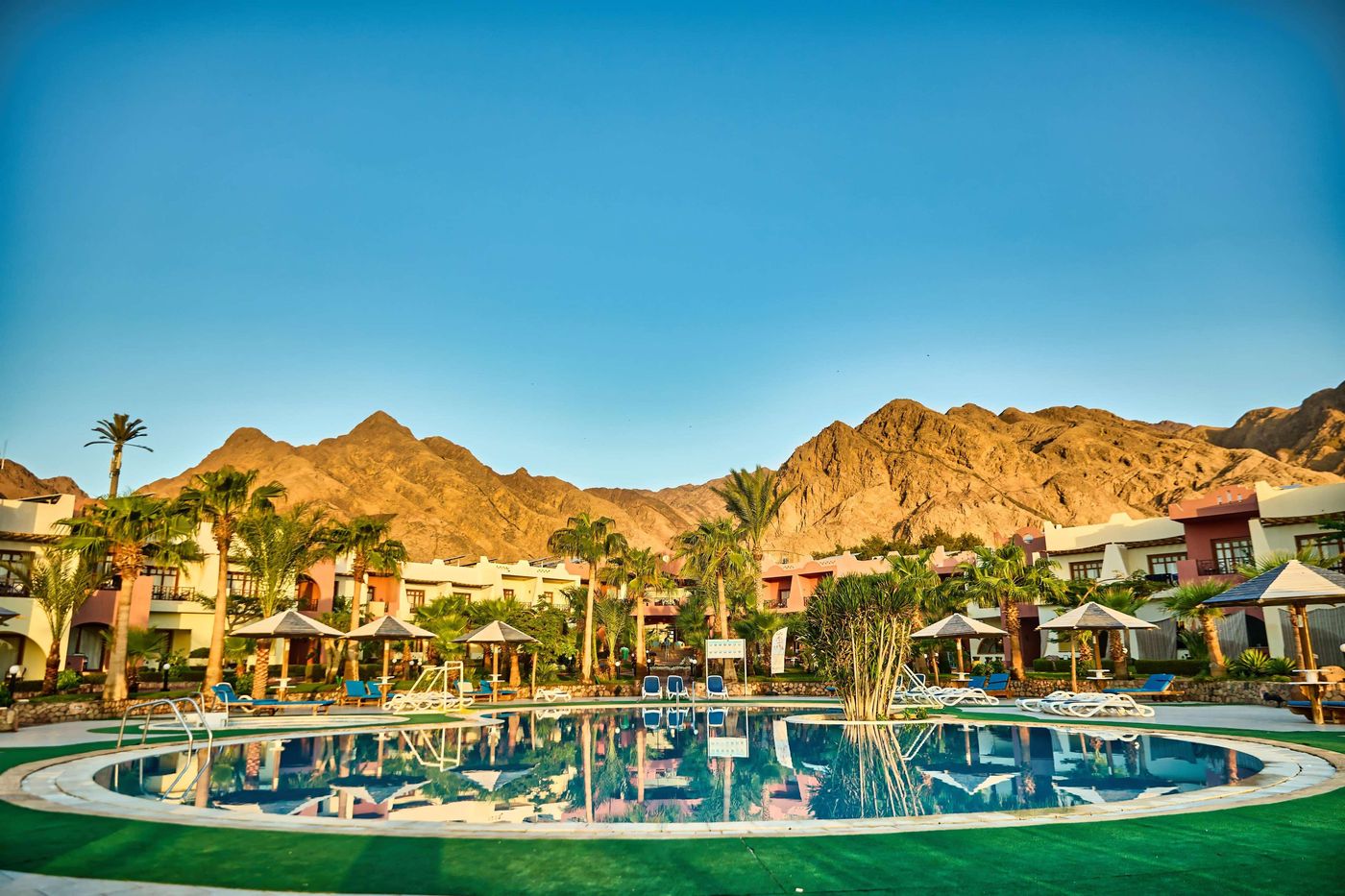 Tropitel-Dahab-Oasis-Pool-8