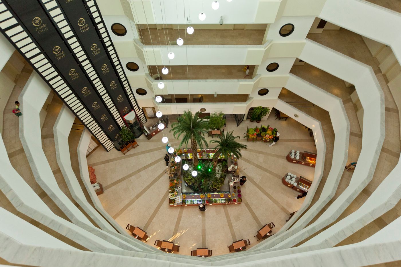 Arabella-World-Hotel-Lobby-17