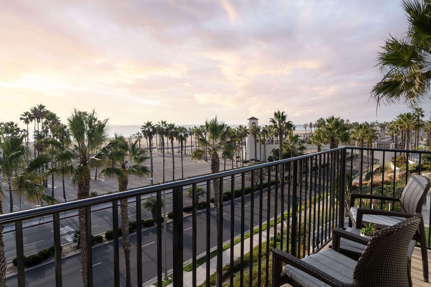 Hyatt-Regency-Huntington-Beach-Room-76
