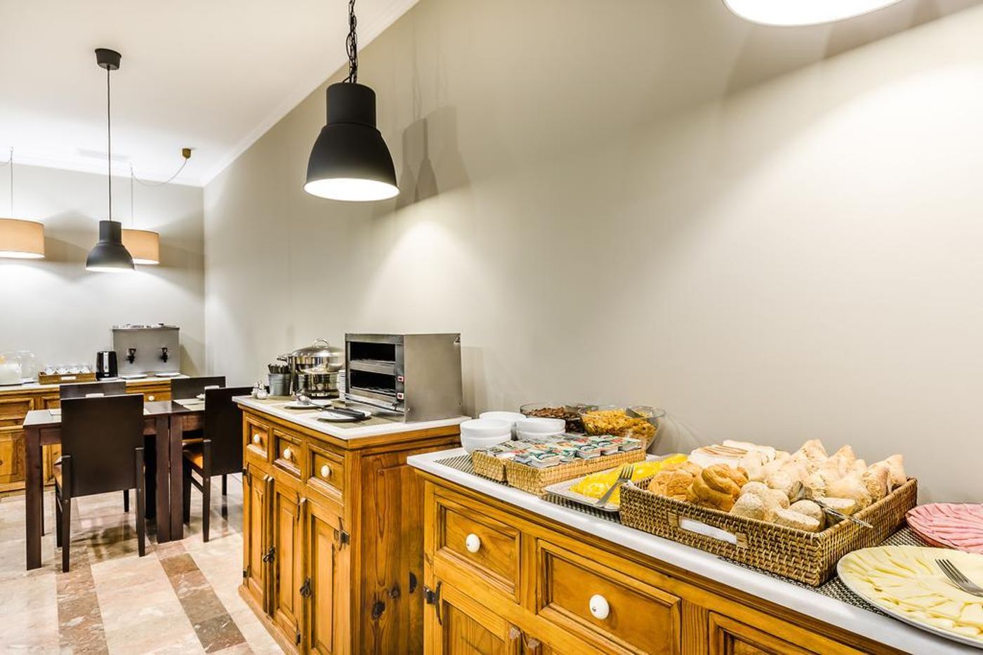 Flamingo-Restaurant-20