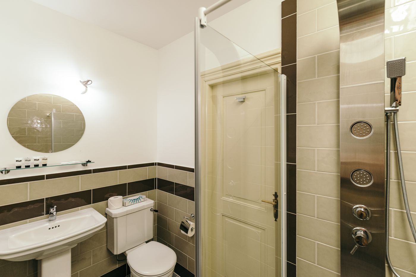 Merchants-House-Room-33