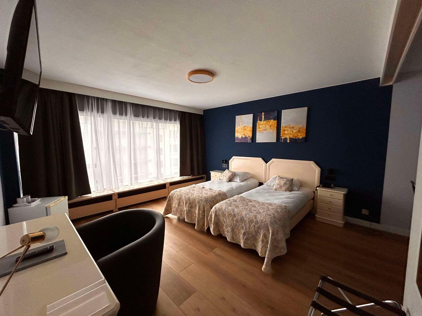 First-Euroflat-Hotel-Room-42