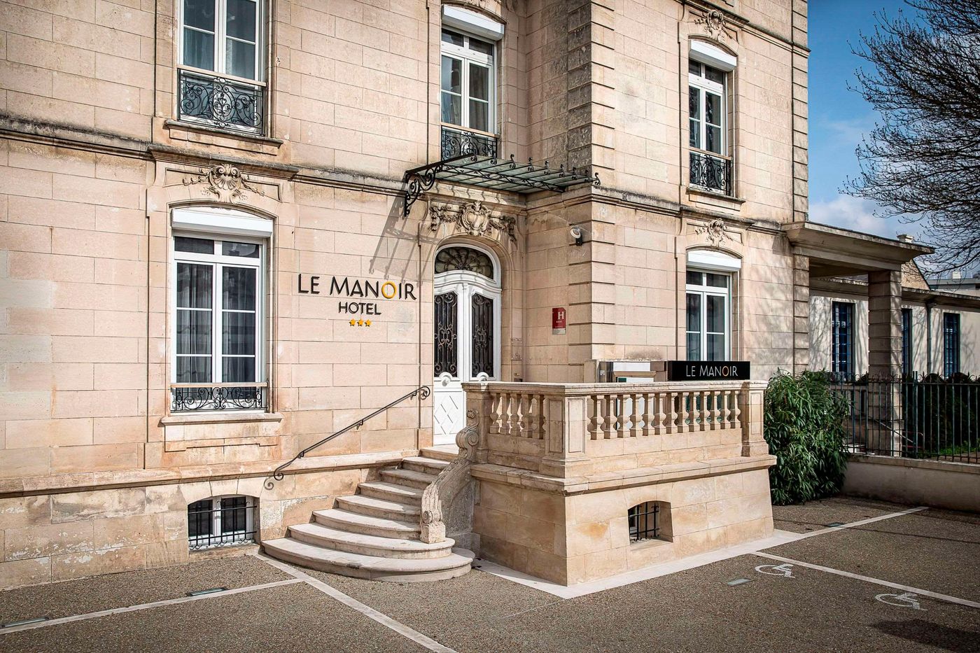 Hôtel Le Manoir-France-LA ROCHELLE-General view-3