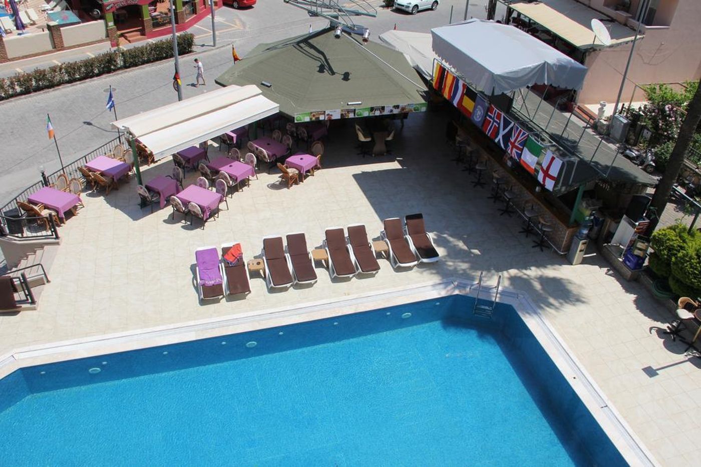 Club-Dorado-Hotel-General-view-3