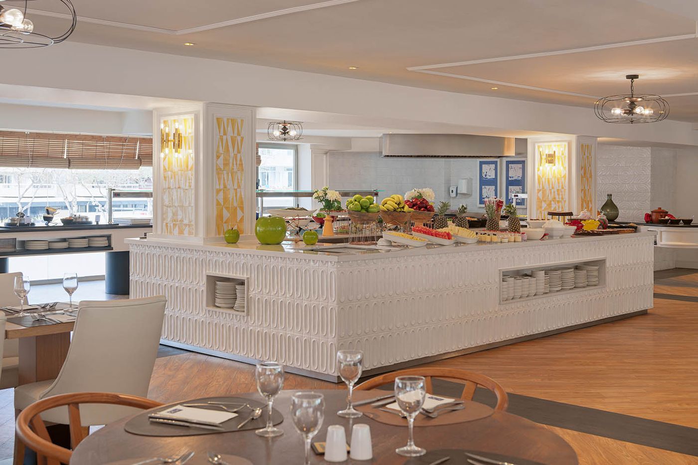 H10-Delfin---Adults-Only-Restaurant-33