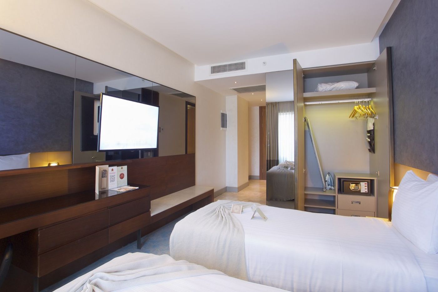 Dosso-Dossi-Hotels-Downtown-Room-23
