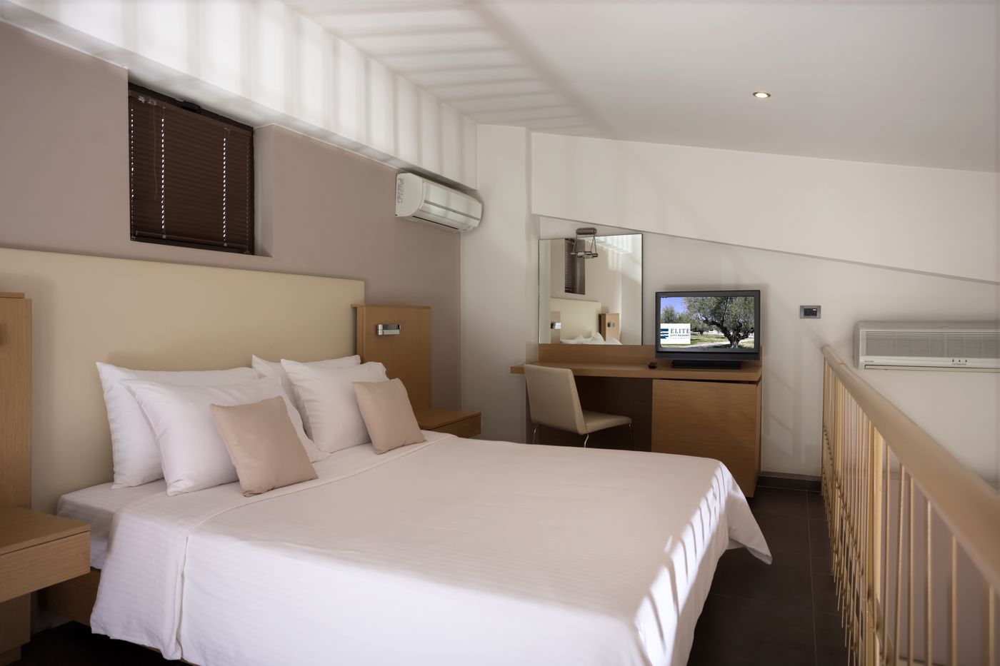 Elite-city-resort---villas-Room-23