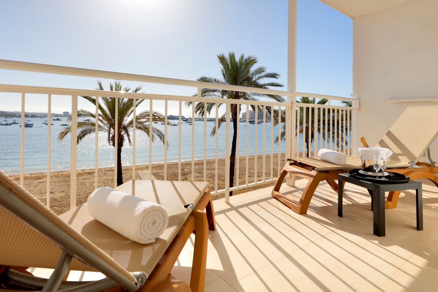 Palladium-Hotel-Palmyra-Room-47