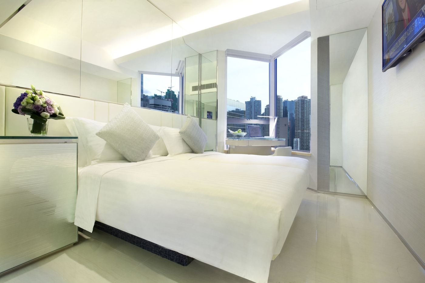 iclub-Fortress-Hill-Room-2