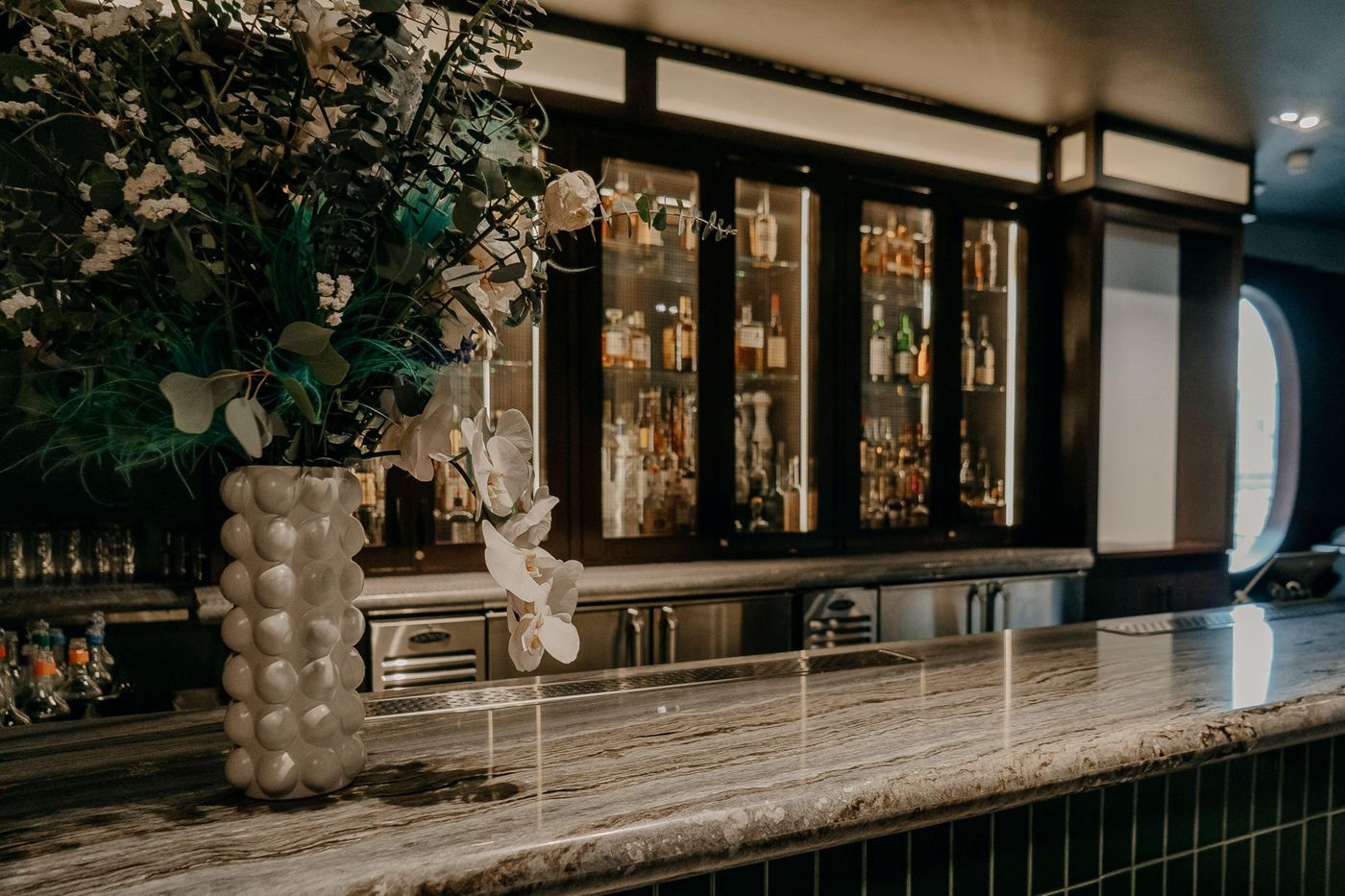 Hotel-Indigo-Lower-East-Side-New-York-Lobby-25