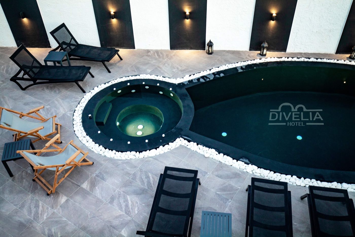 Divelia Hotel