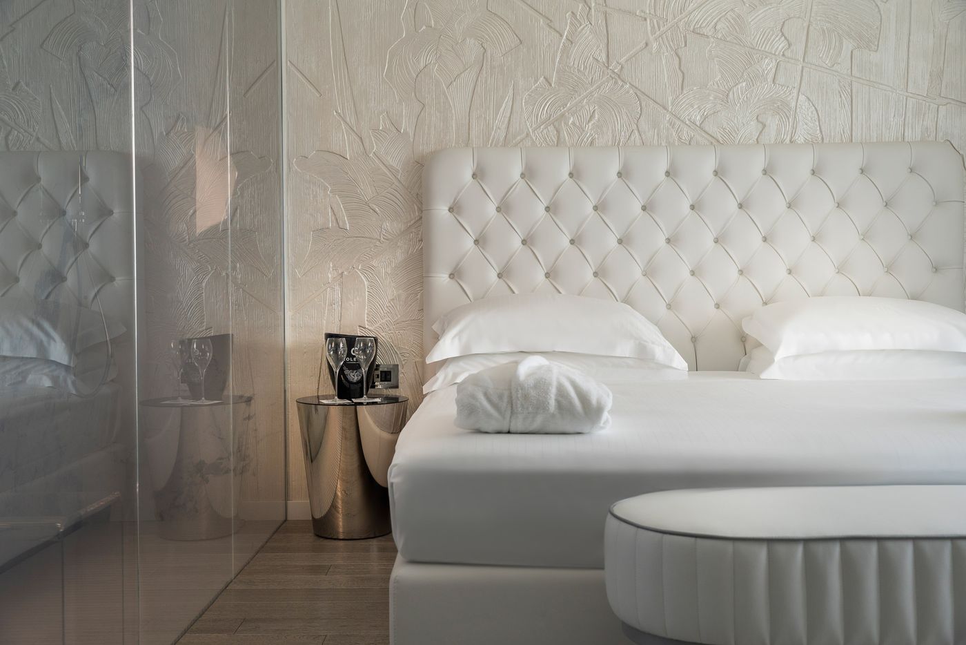 Promenade Luxury Wellness Hotel-Italy-RICCIONE-Room-6