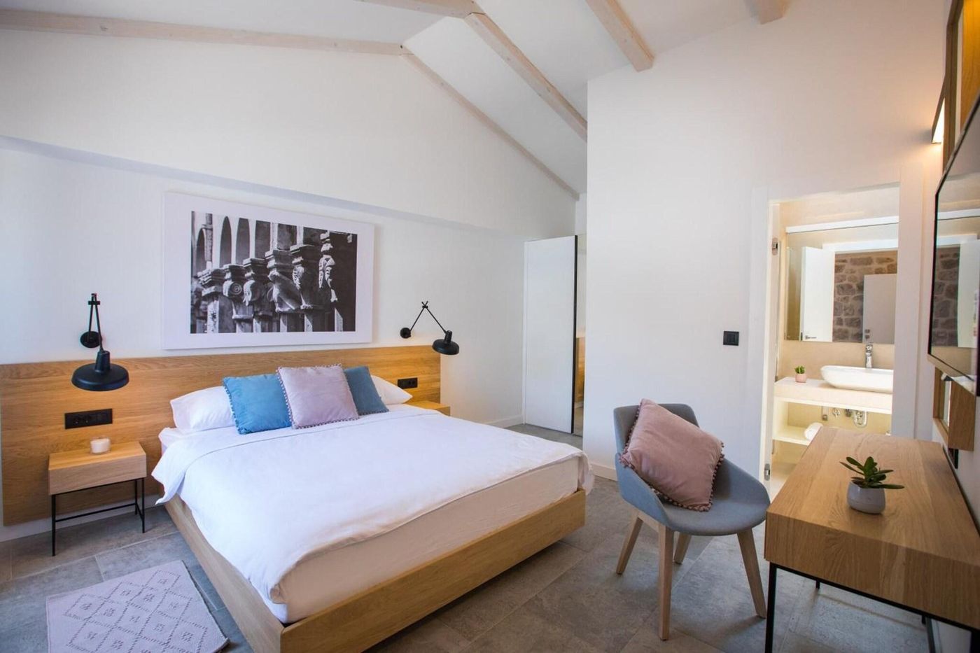 Bova-Luxury-Rooms-Room-16