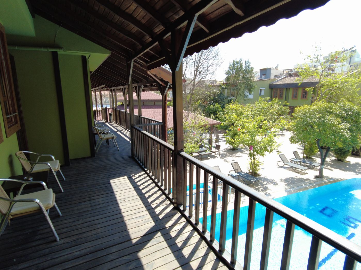 Oscar-Boutique-Hotel-Terrace-16