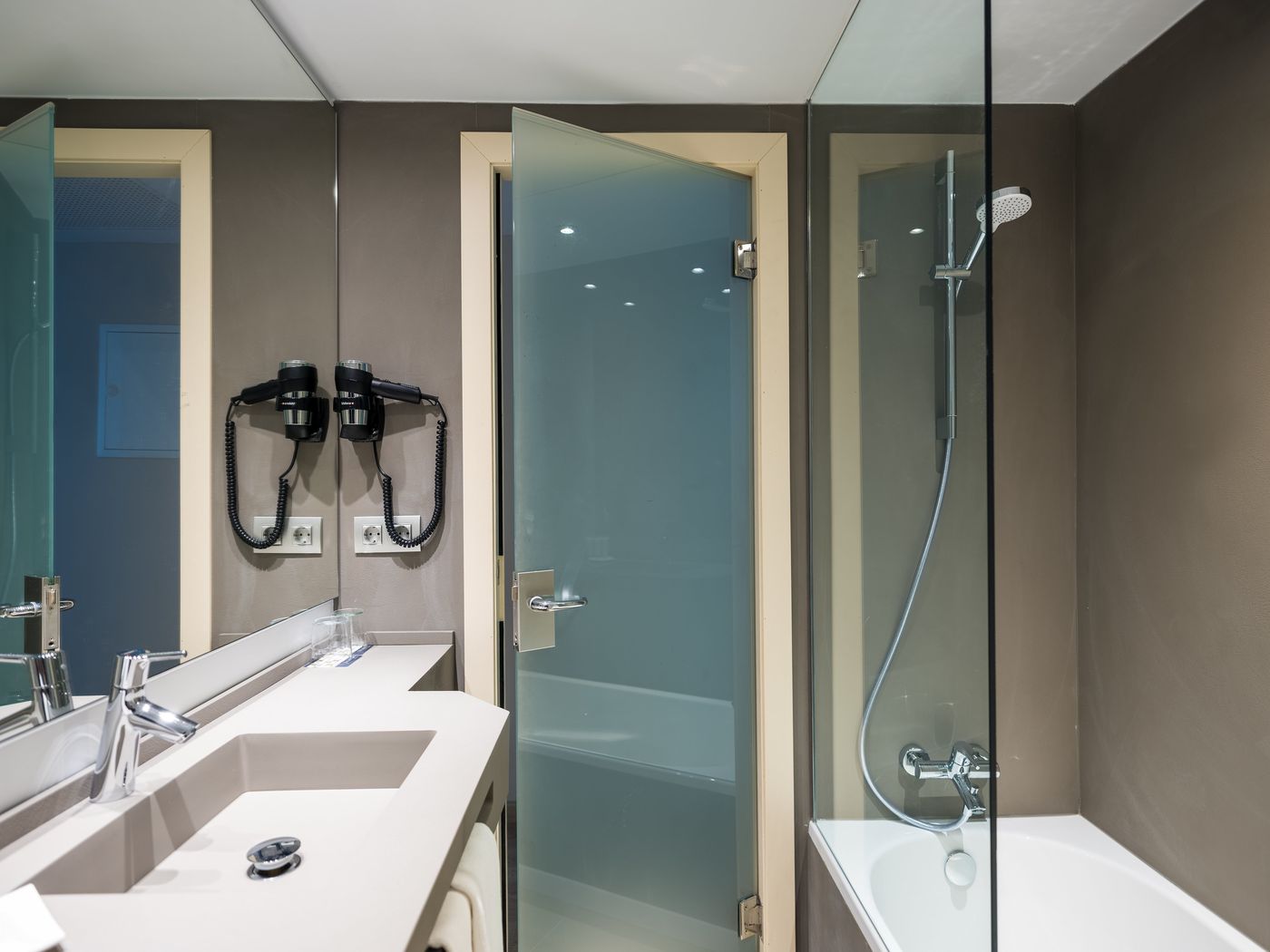 Palladium - Spain - PALMA DE MALLORCA - Room - 9