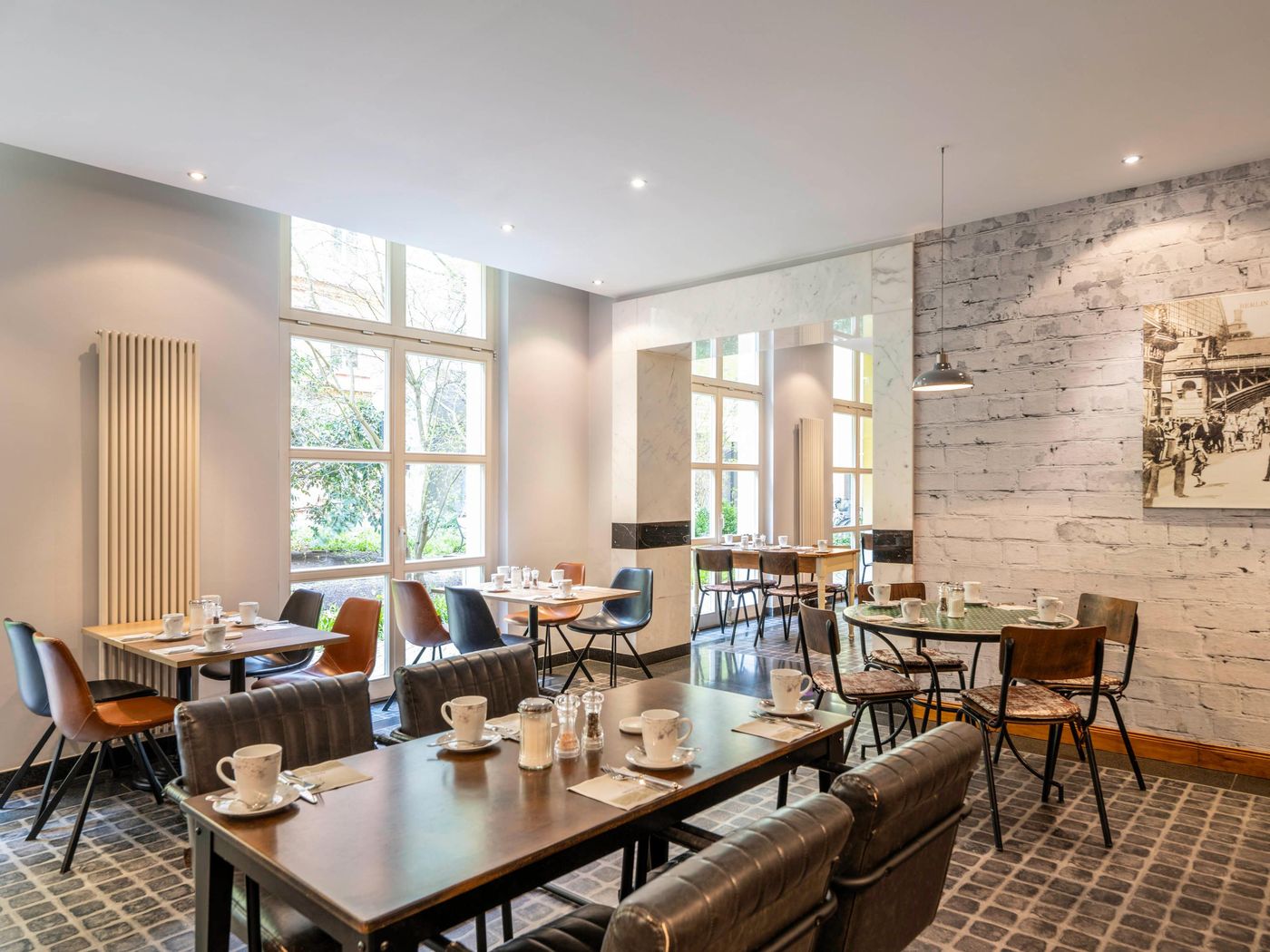 Mercure----Residenz-Berlin-Checkpoint-Charlie-Restaurant-19