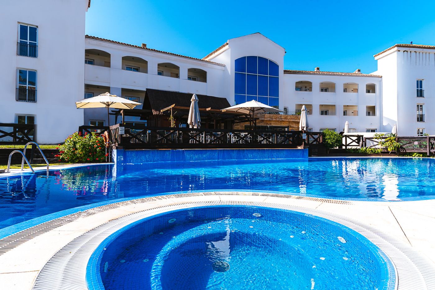 Aparthotel-Cordial-Mijas-Golf-Pool-5