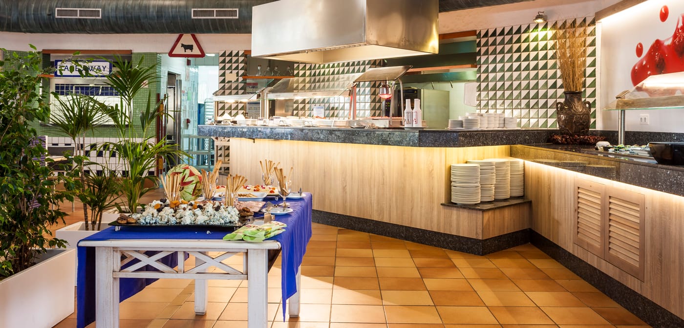 Apartamentos-Globales-Binimar-Restaurant-38