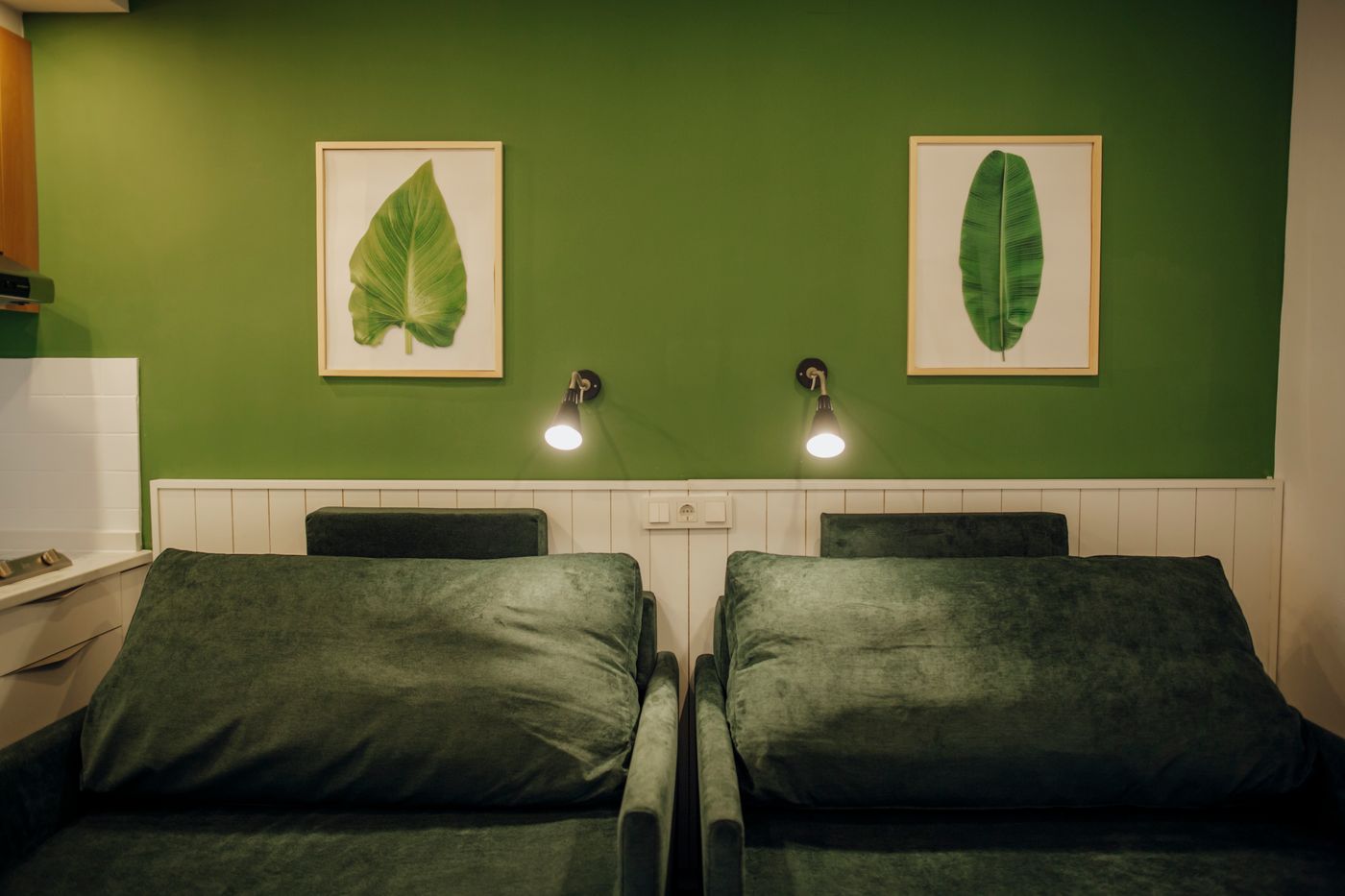 Palm-Court-Apartments-Room-18