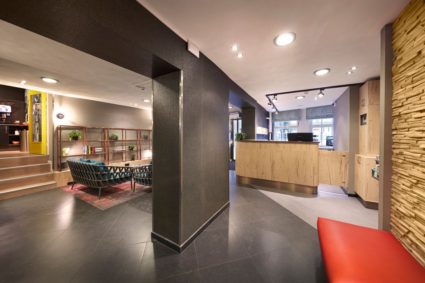 Nova-Hotel---Apartments-Lobby-14