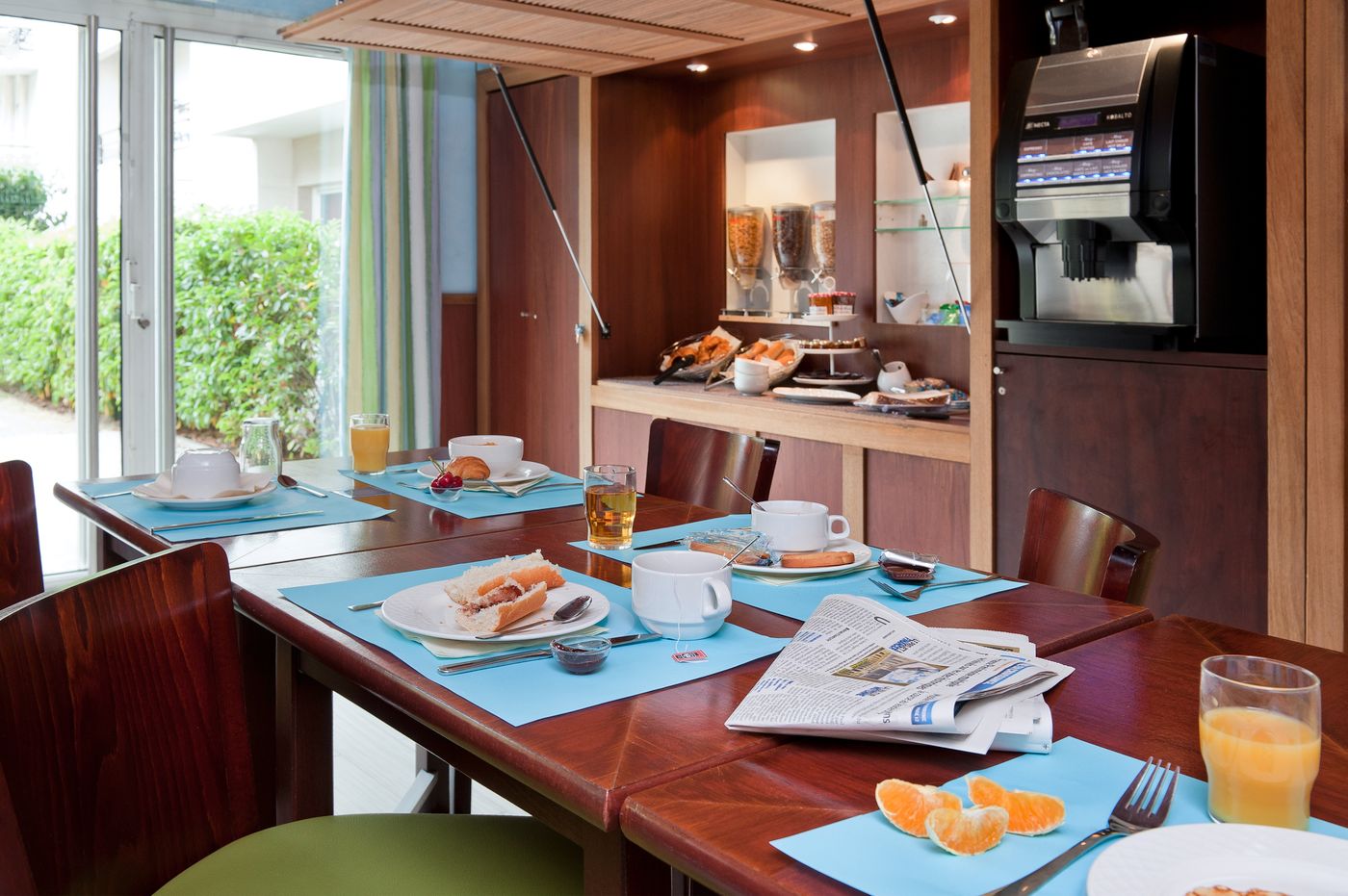 Aparthotel-Adagio-Paris-Buttes-Chaumont-Restaurant-49