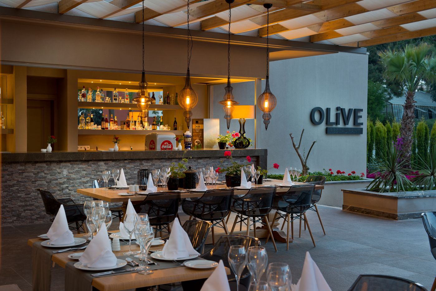 Barut-Hemera-Restaurant-52