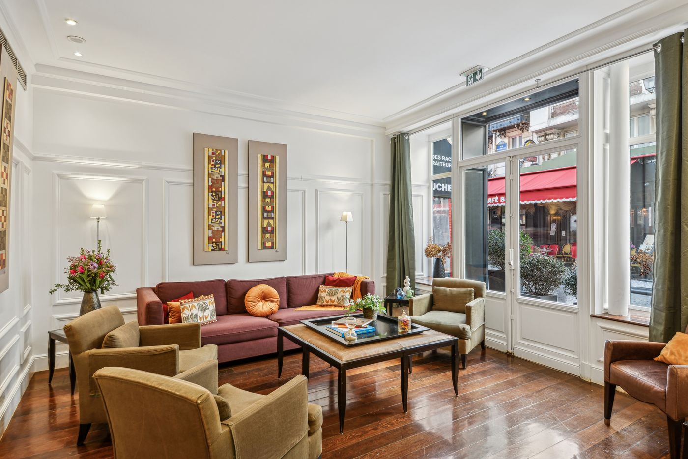 Victoires-Opera-Lobby-5