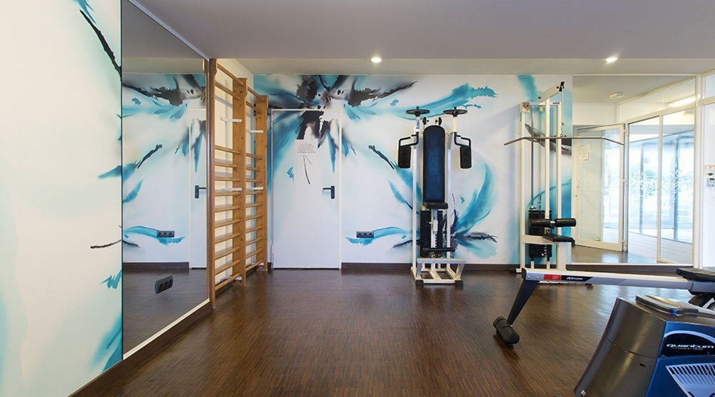 GHT Oasis Park Hotel