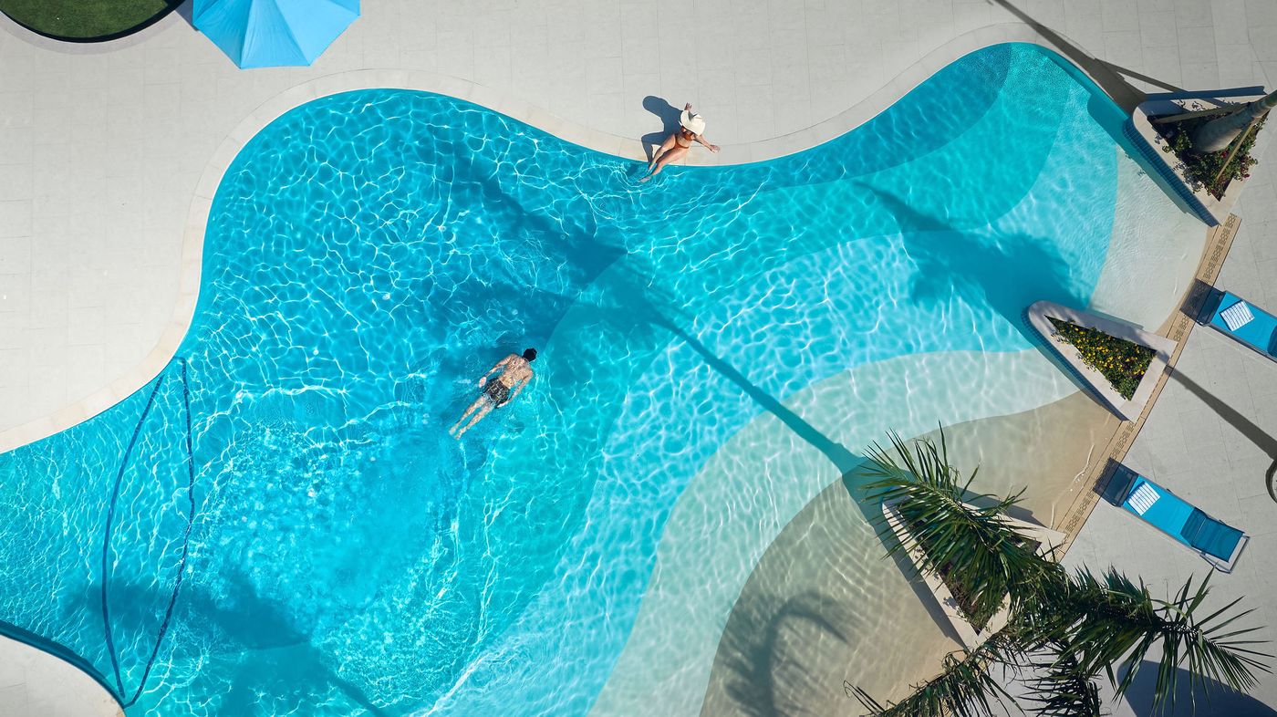 British-Colonial-Pool-7