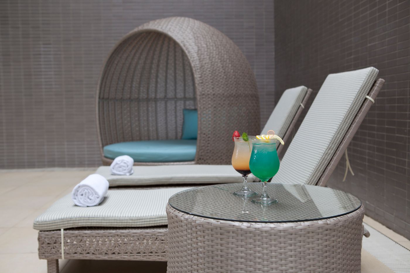 Dorsett-Tsuen-Wan-Hong-Kong-Pool-43