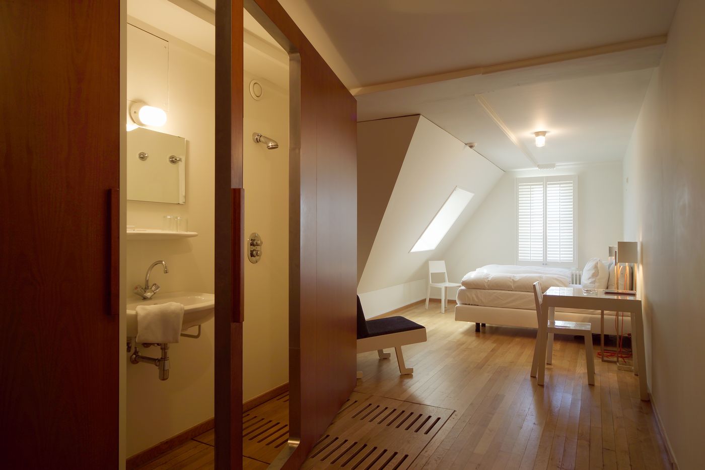 The-Hoxton-Lloyd-Amsterdam-Room-29