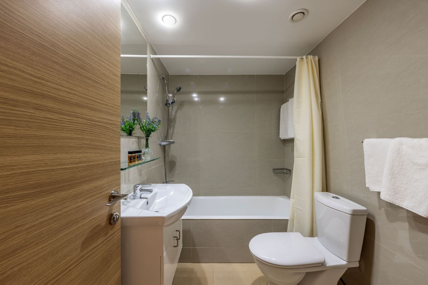 Papantonia-Apts-Room-38