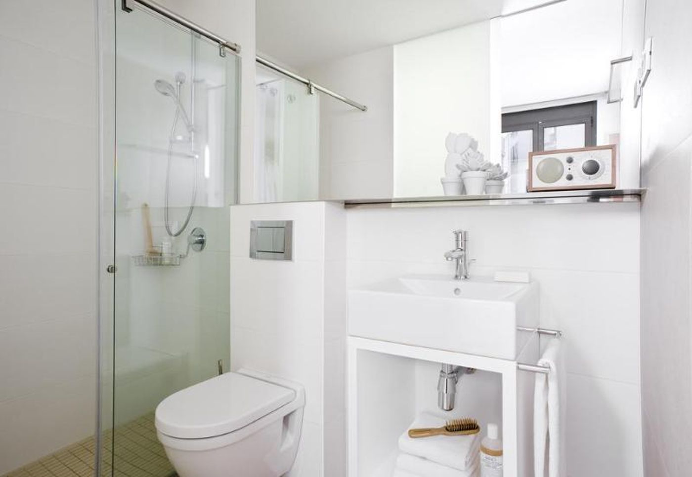 Eric-Vokel-Atocha-Suites-Room-19