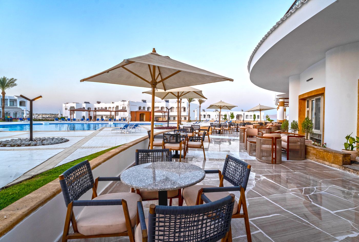 Invidia Coral Beach Tiran 28.10