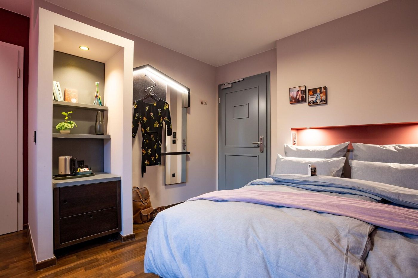 The-Circus-Hotel-Room-9