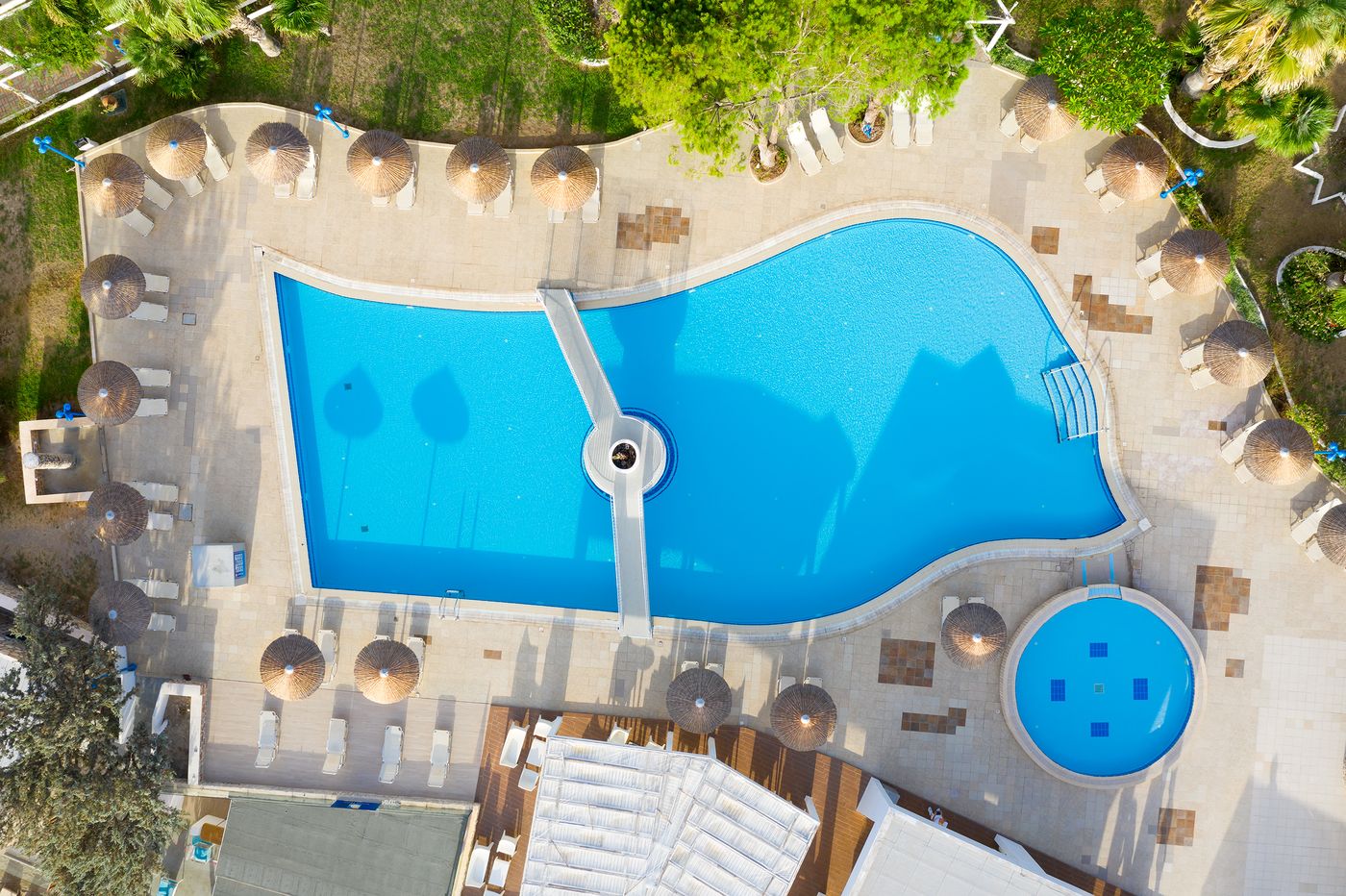 Sunrise-Hotel-Pool-4